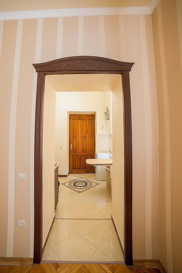 Apartment On Horodotska Street Lviv Eksteriør bilde